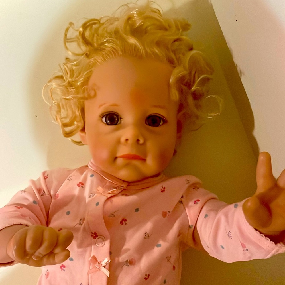 Baby reborn silicone doll with accessories